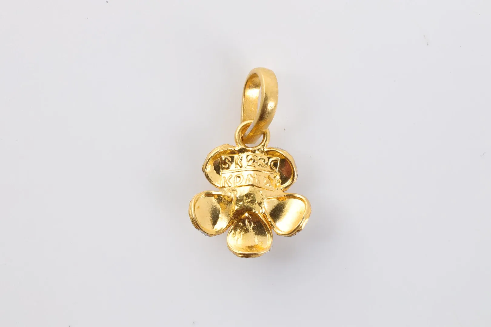 22k Two-Tone Gold Flower Pendant (2.04g.)