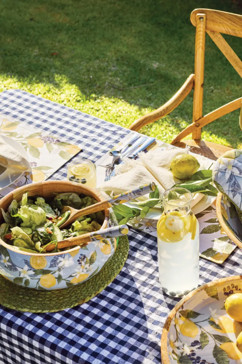 Ginny Tablecloth, Navy