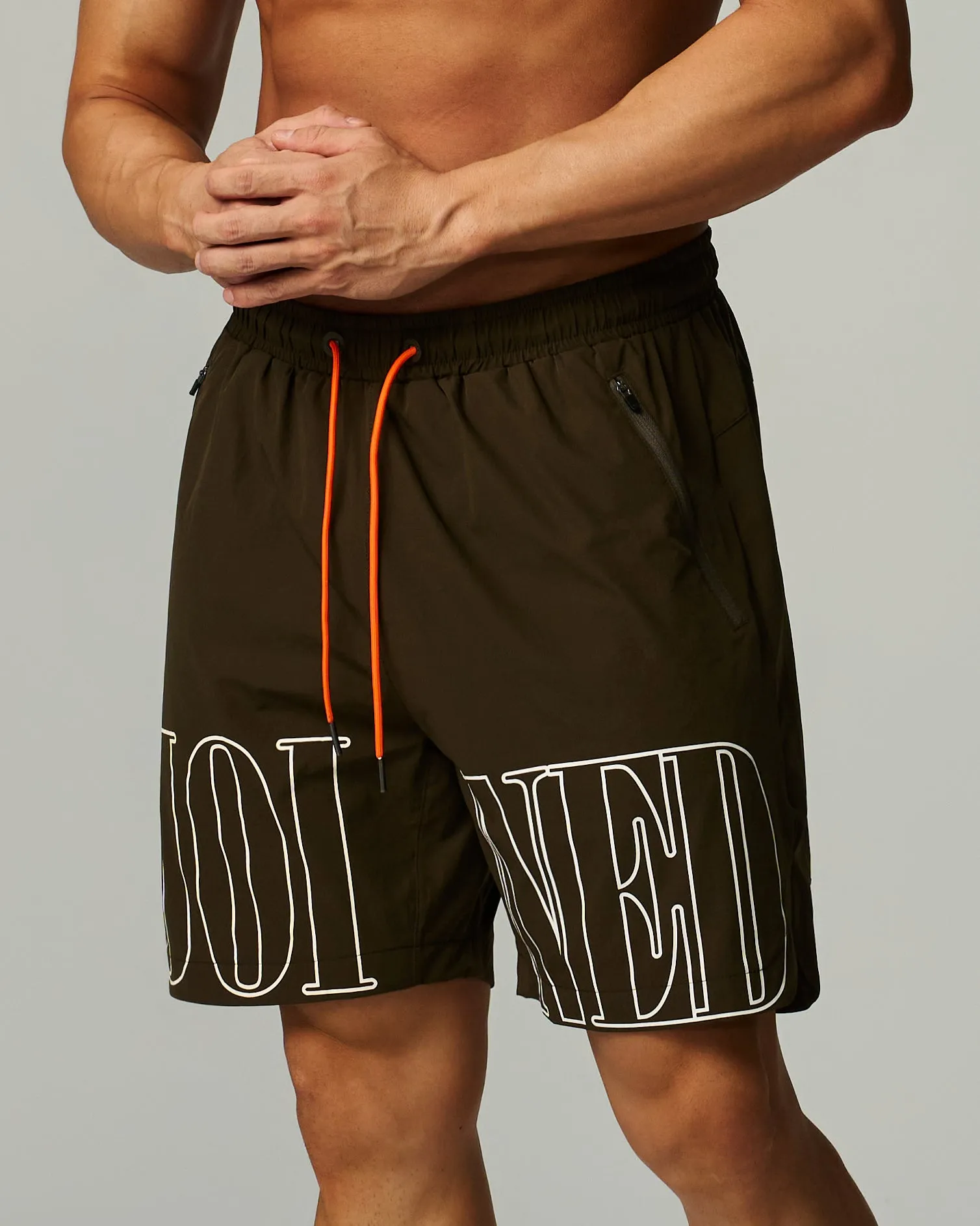 Quad Logo Side Slit Stretch Shorts